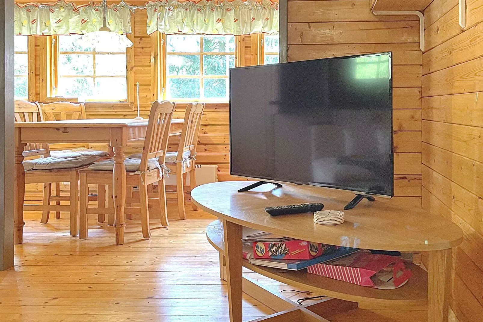 8 person holiday home in Rejmyre-By Traum-Indoor