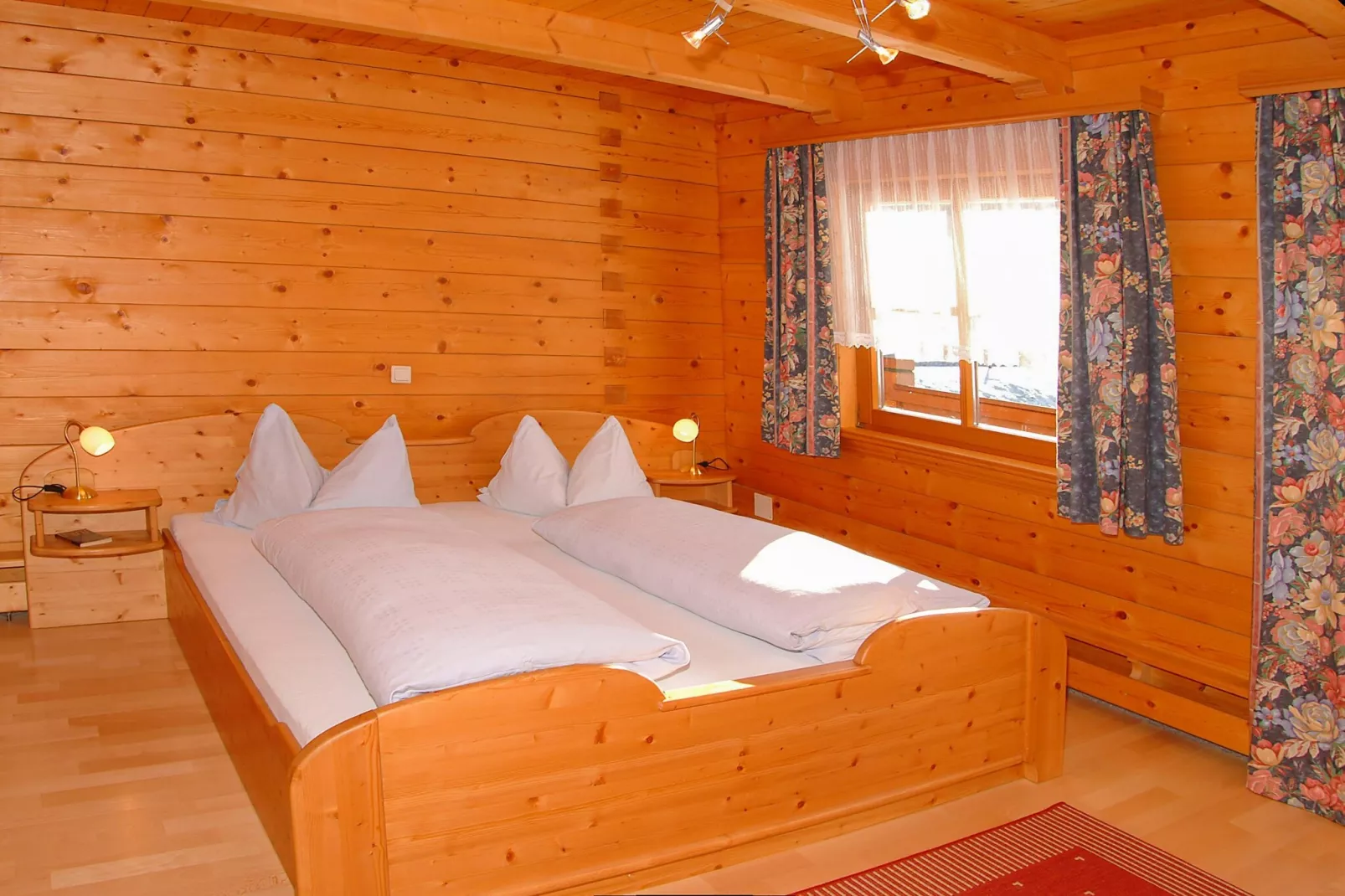 Appartment Holzblockhaus-Bedroom