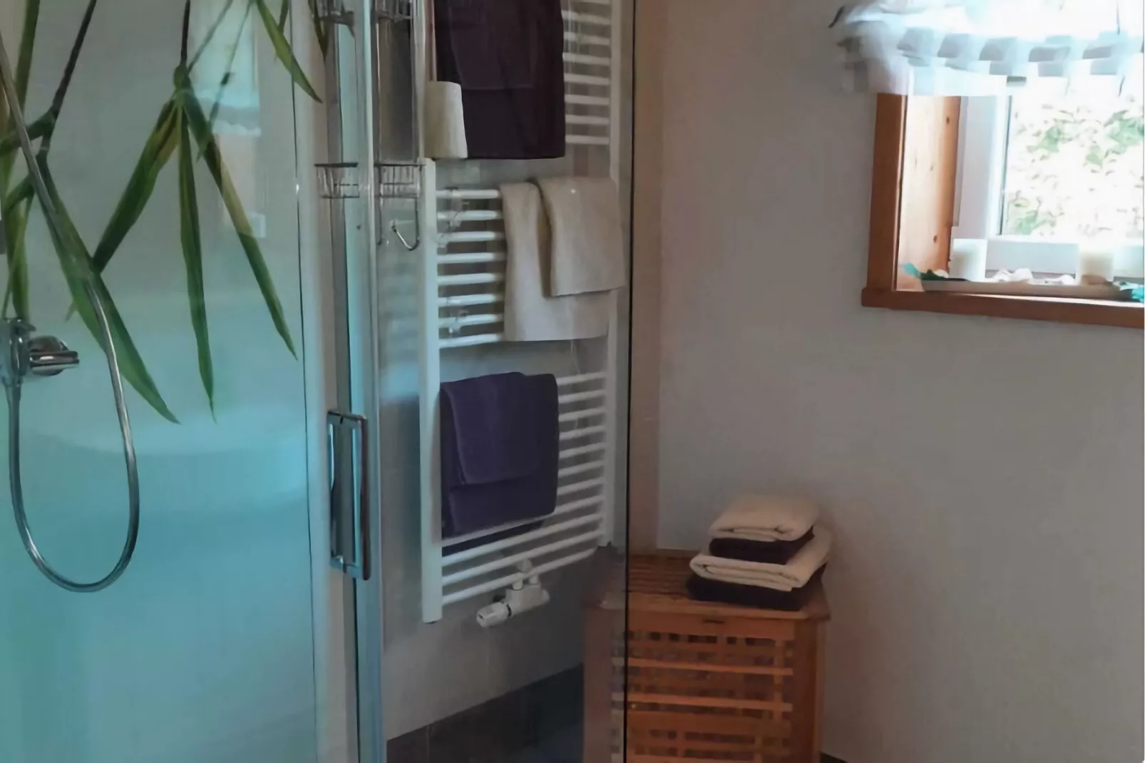 Ferienwohnung Neuhaus-Bathroom