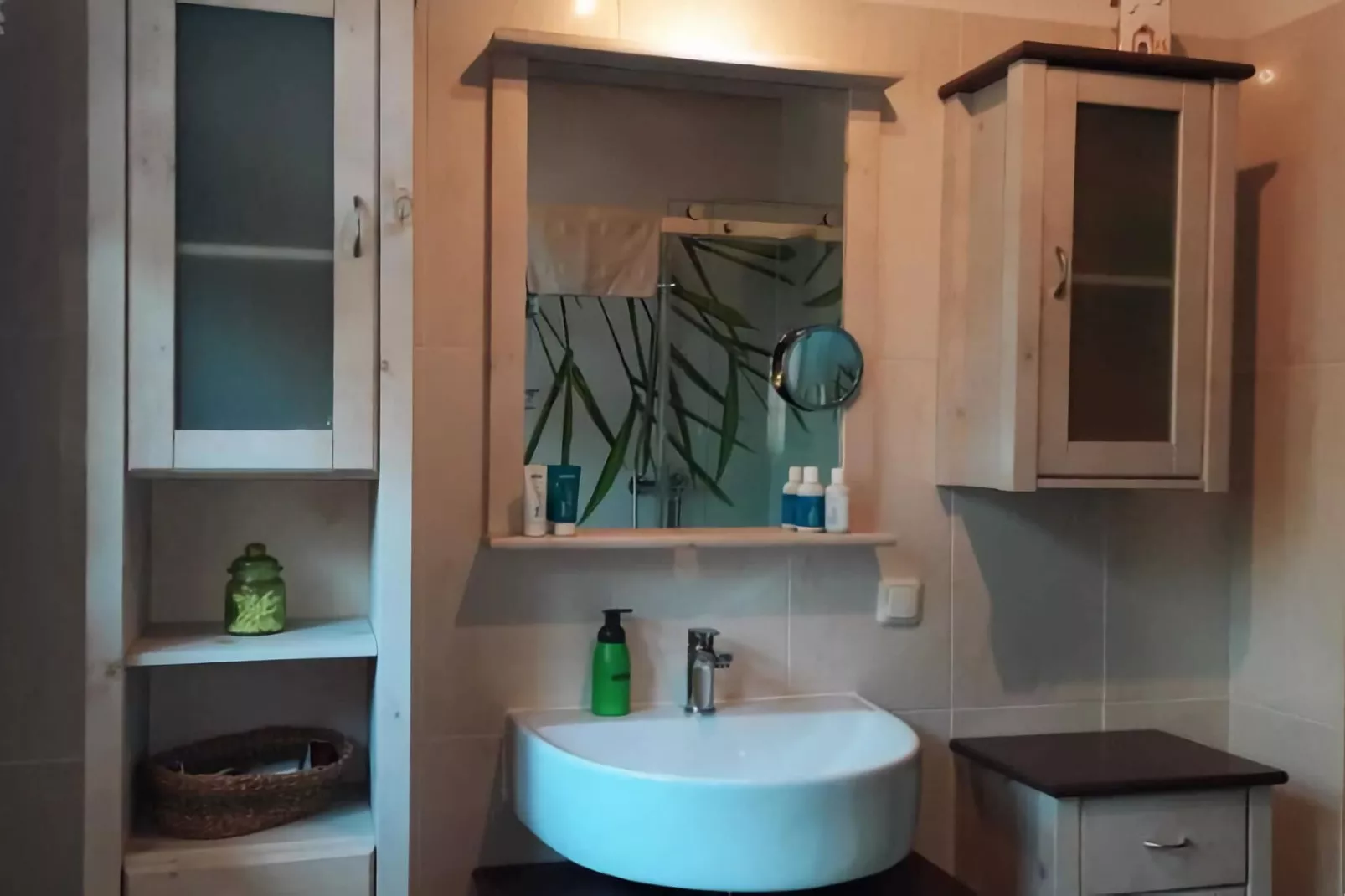 Ferienwohnung Neuhaus-Bathroom