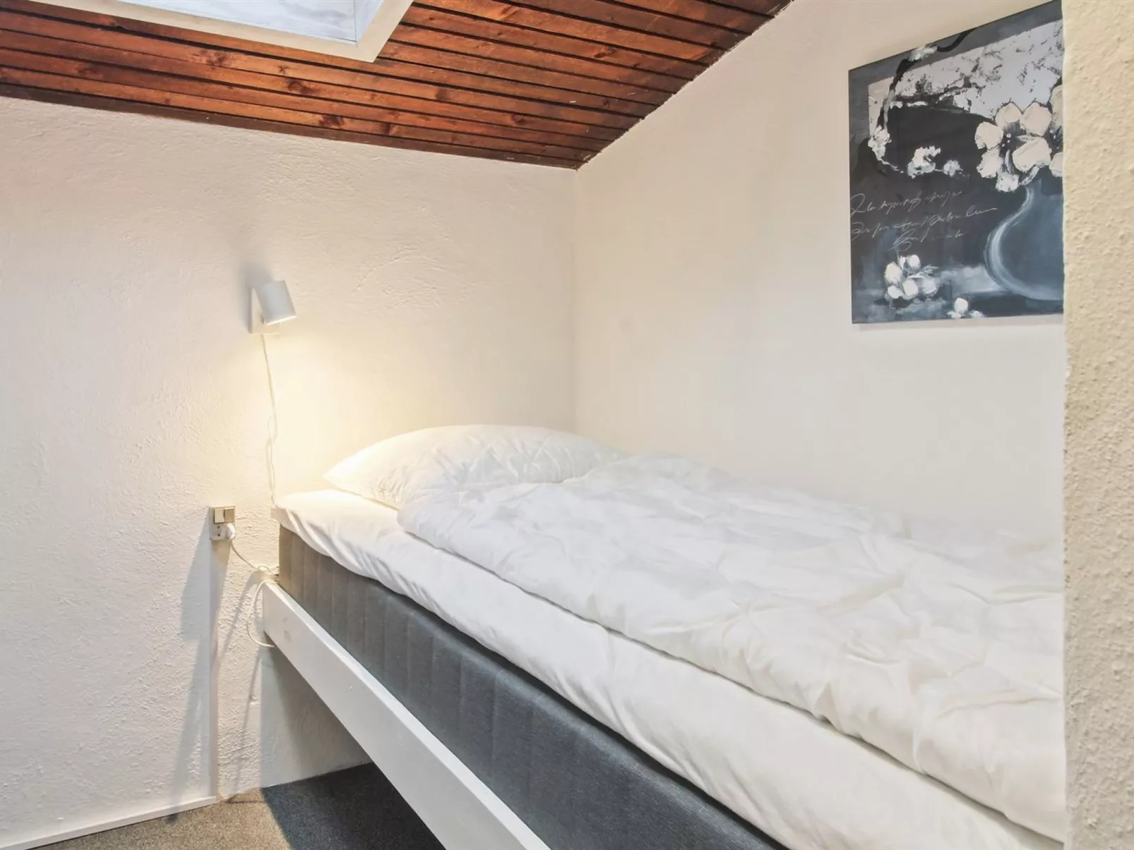 "Saxi" - 2.6km from the sea-Dedans