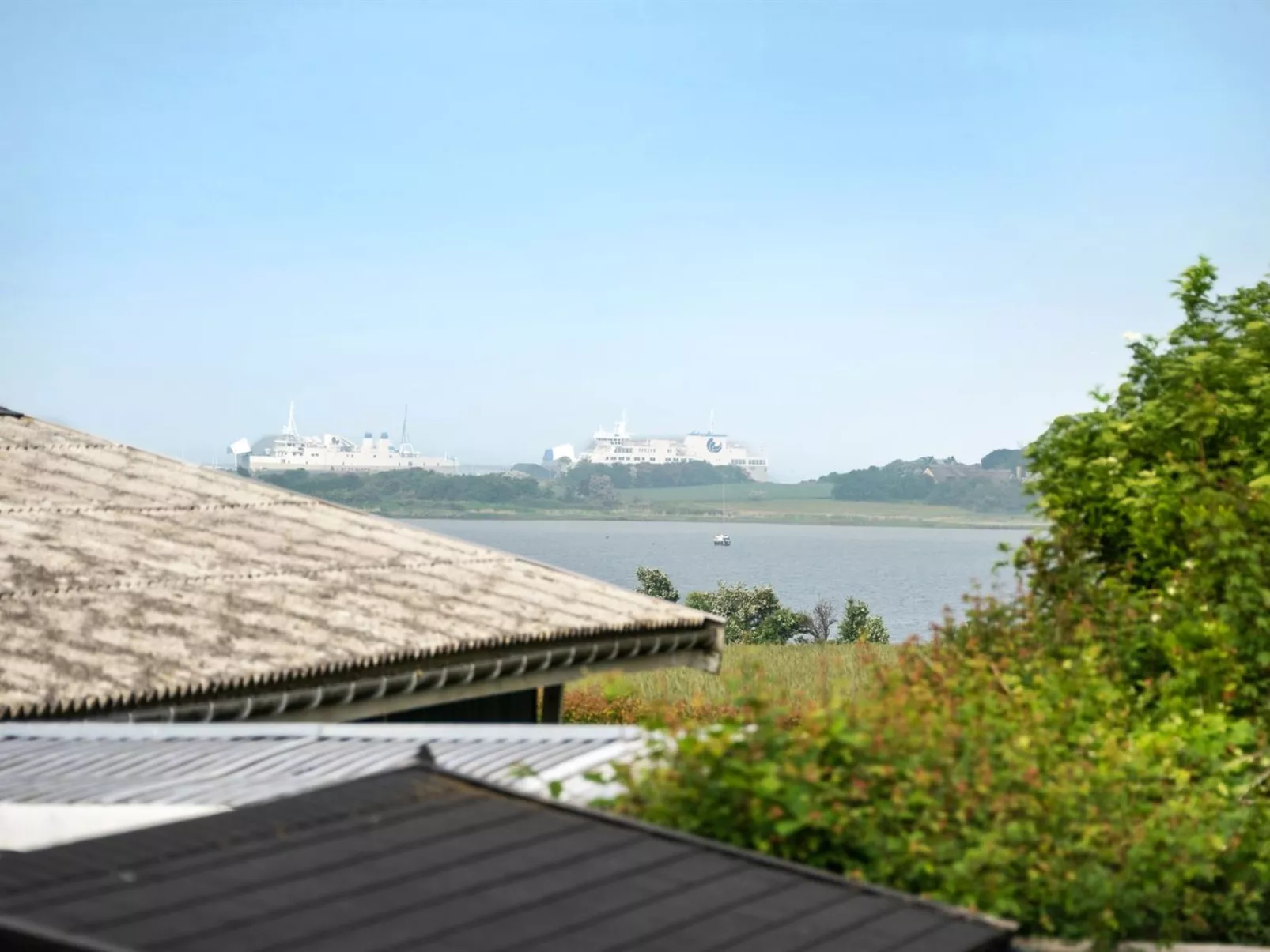 "Loi" - 200m from the sea-Outside