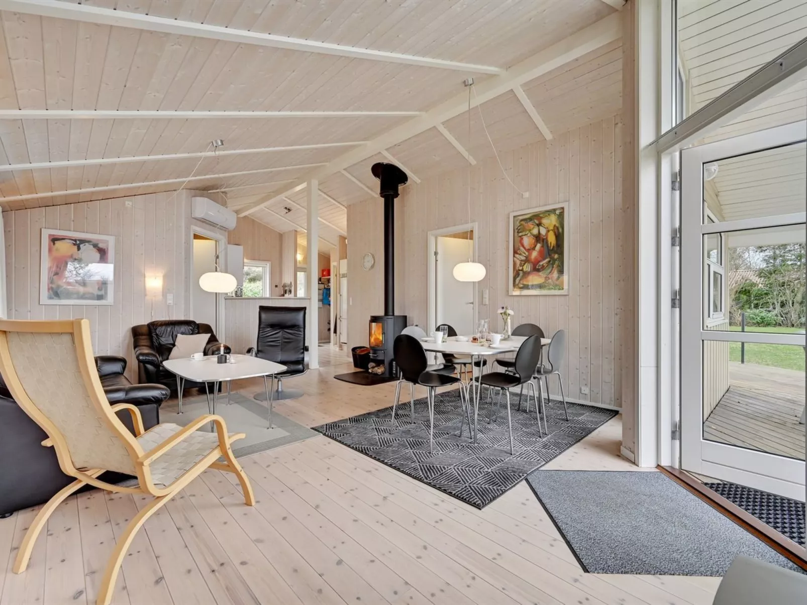 "Sitka" - 250m from the sea-Inside