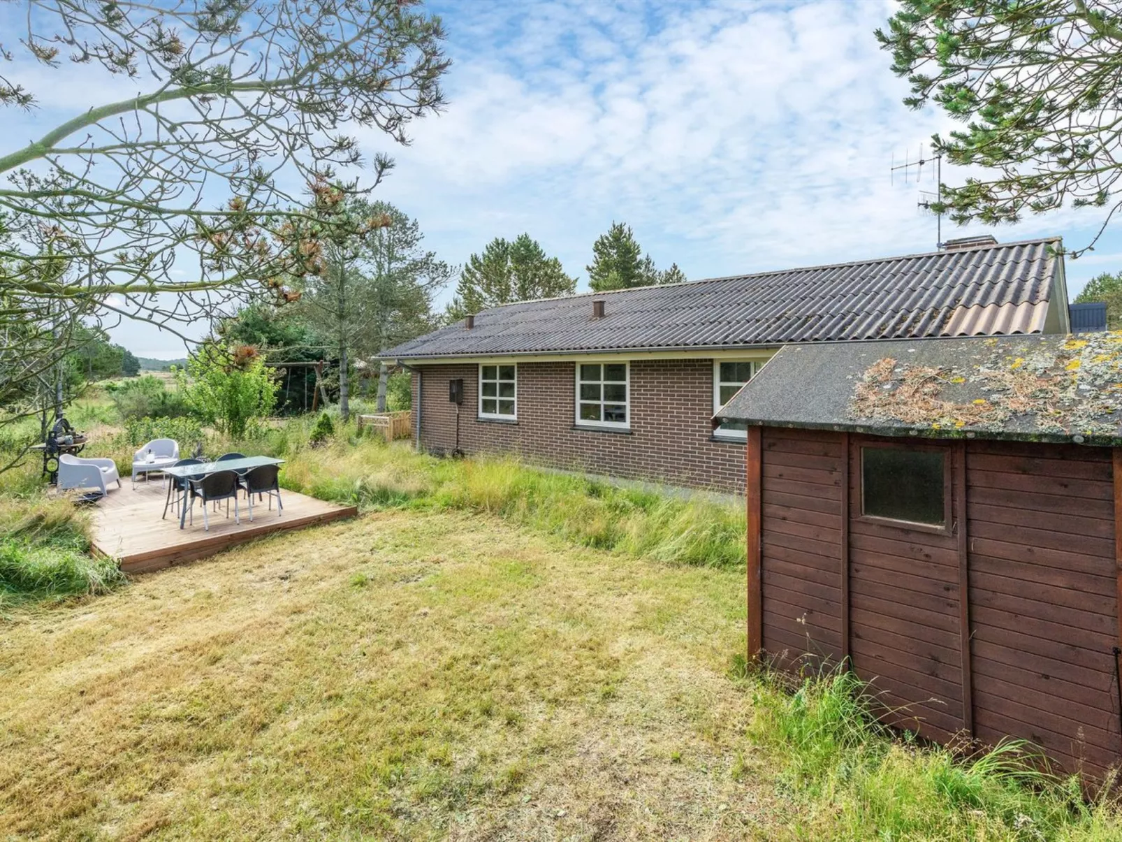 "Aurelie" - 800m from the sea-Outside