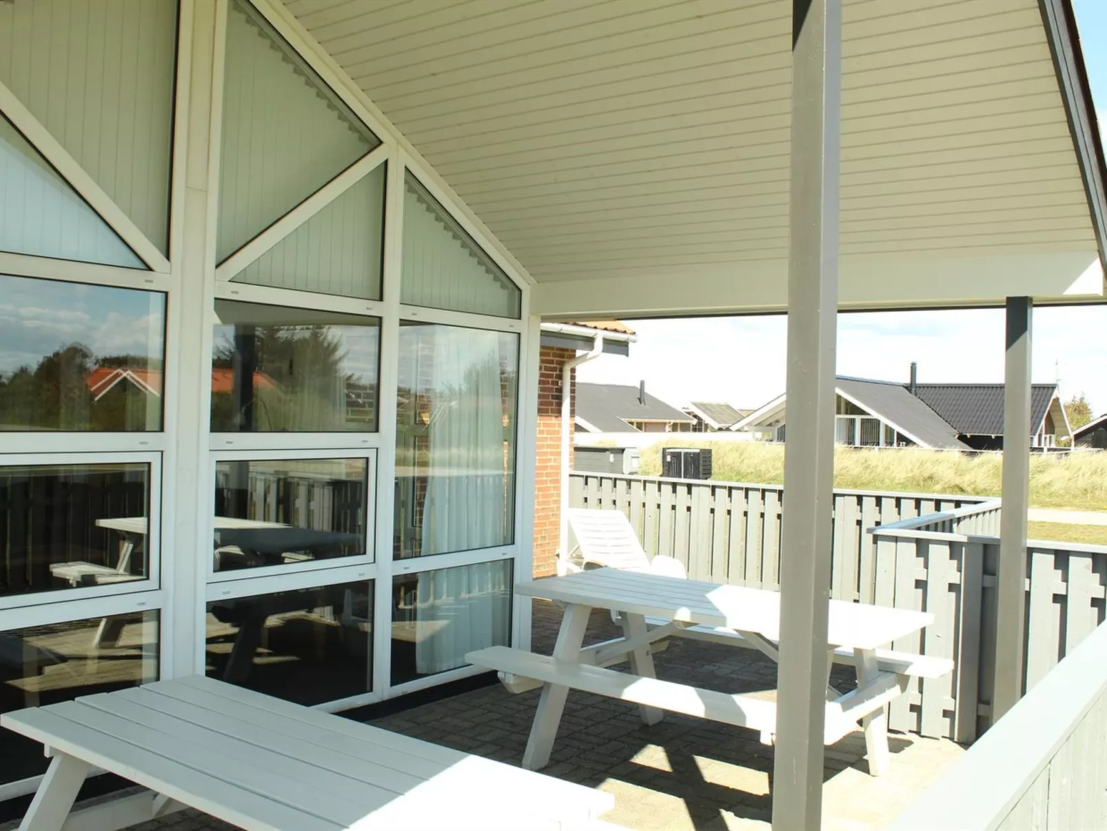 "Gottfreda" - 330m to the fjord-Outside