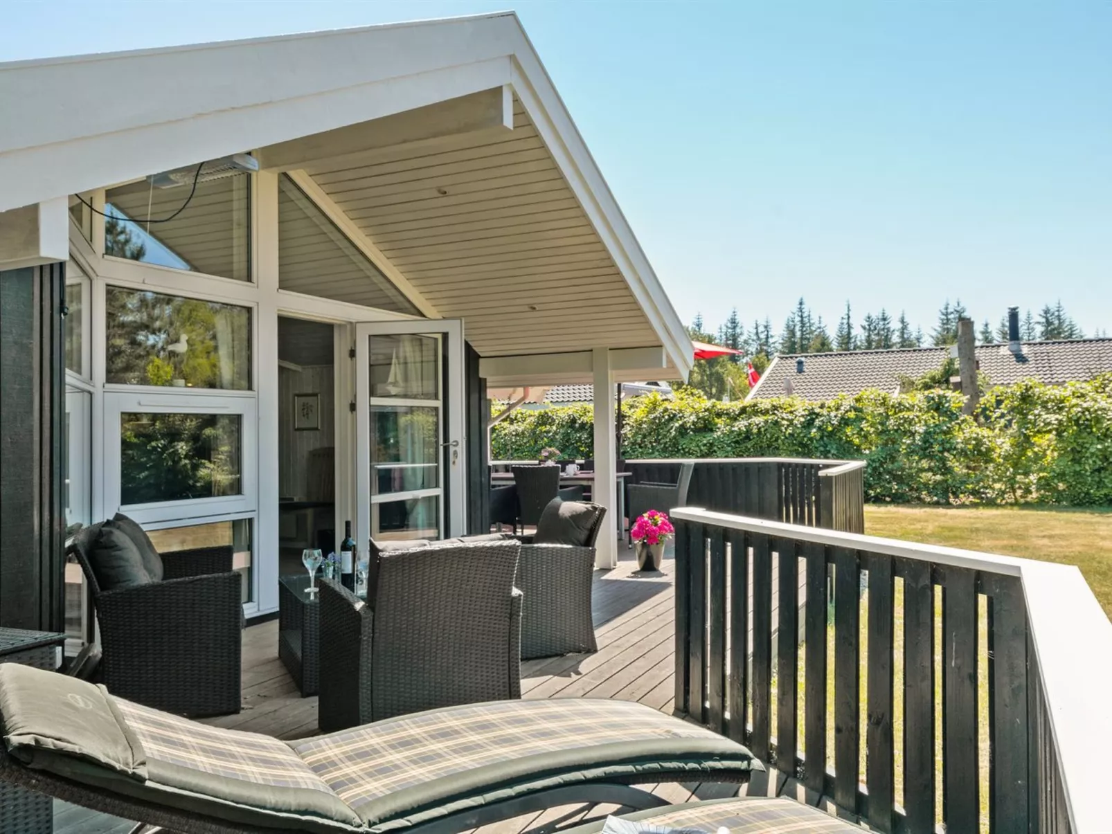 "Esaline" - 400m from the sea-Dehors