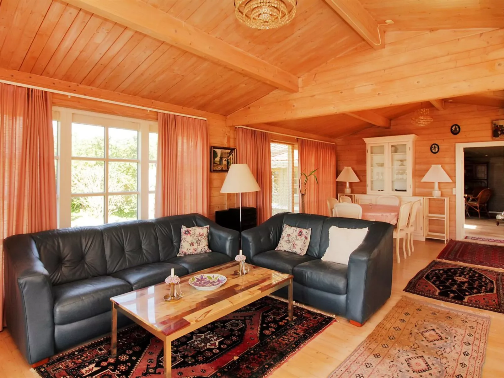 "Enrik" - 123m from the sea-Inside