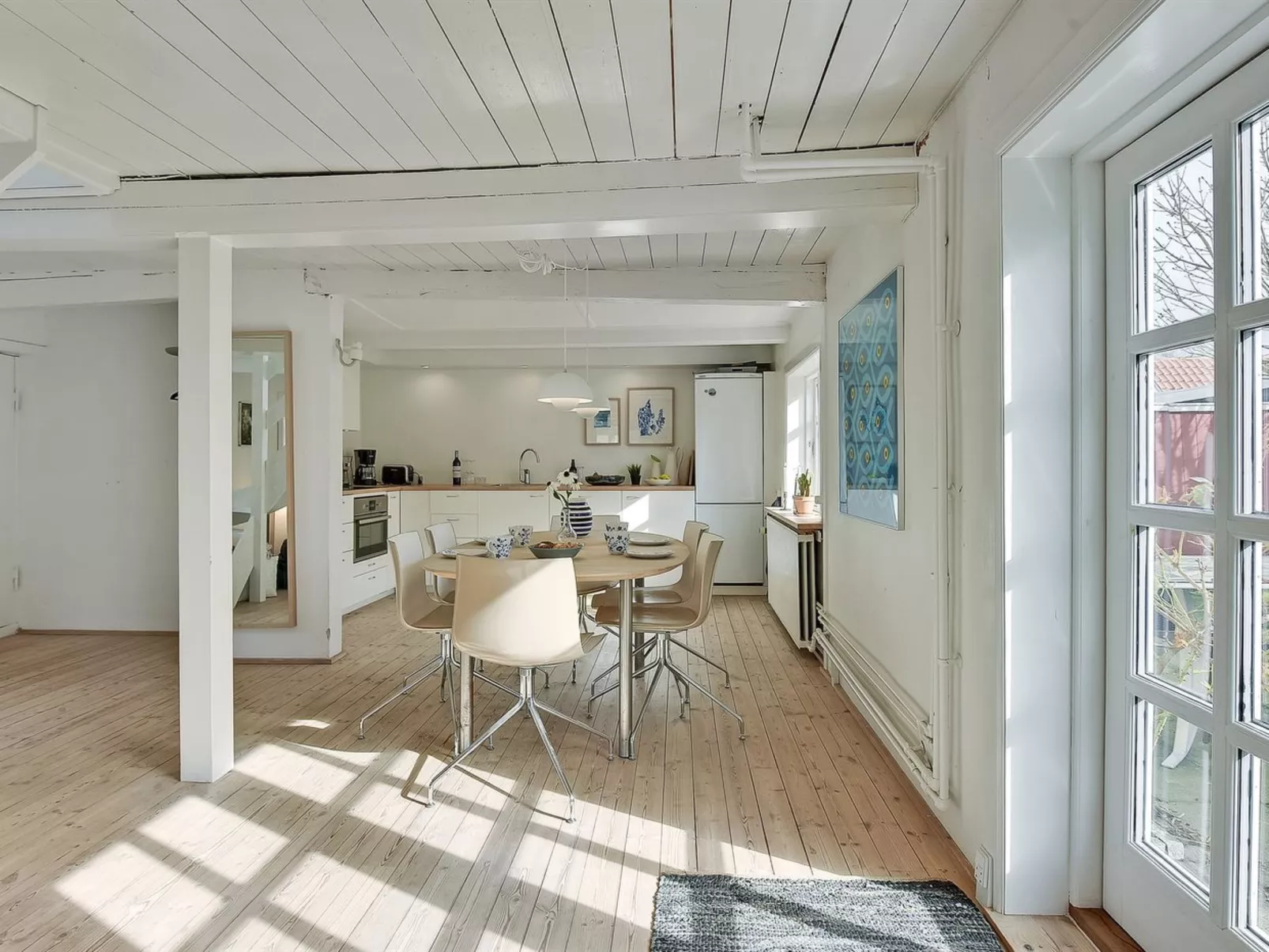 "Gunulf" - 150m from the sea-Drinnen