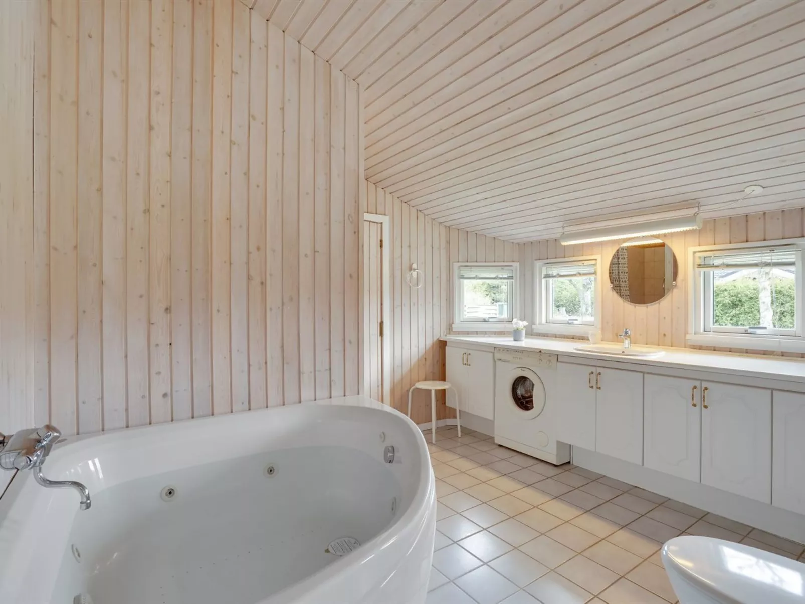 "Justiina" - 800m from the sea-Inside