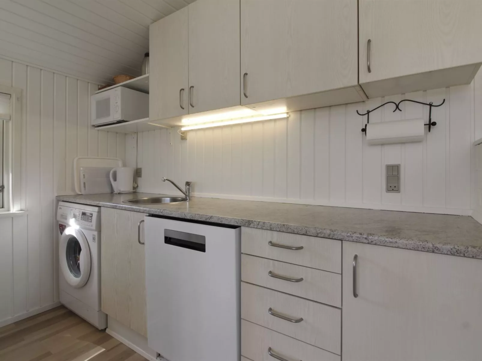 "Eden" - 800m from the sea-Dedans