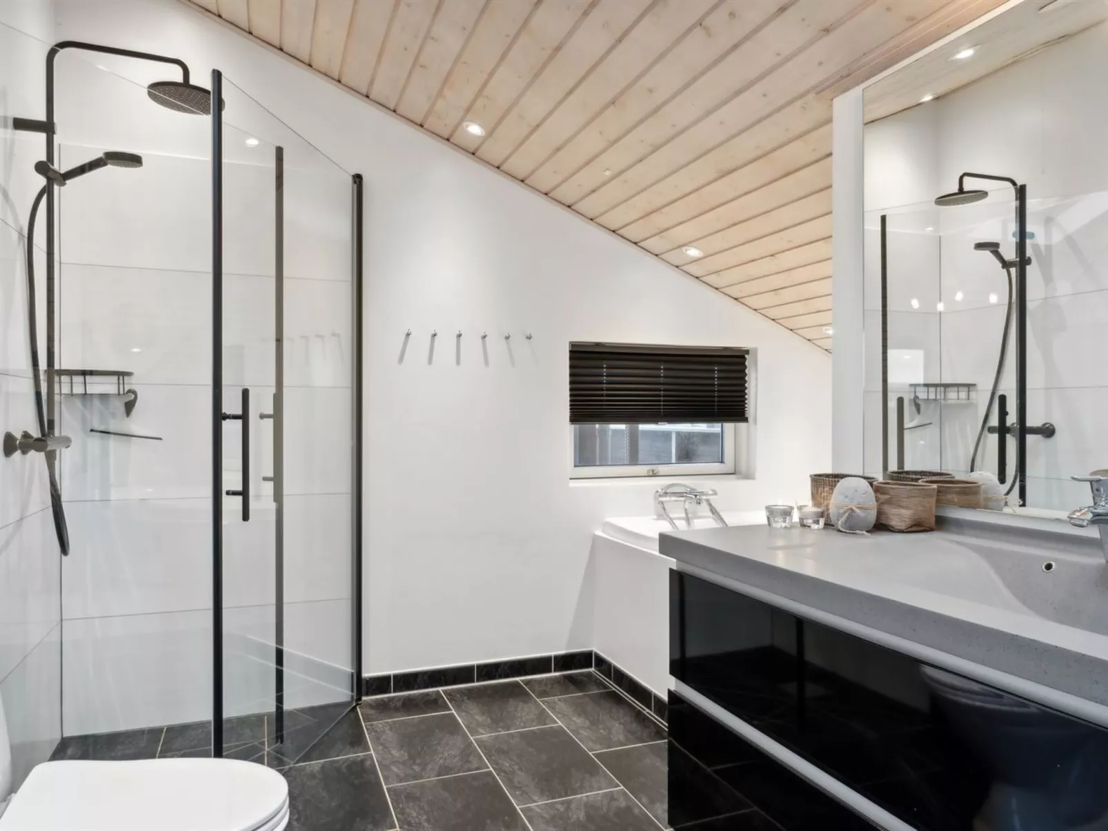 "Xaver" - 175m from the sea-Inside