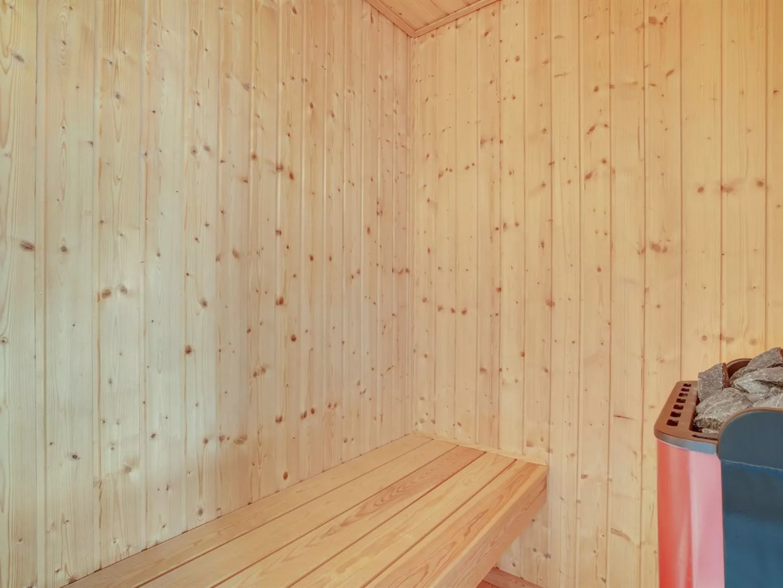 "Riana" - 375m from the sea-Inside