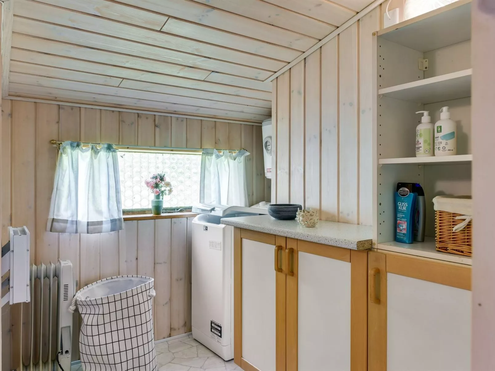 "Gangulf" - 150m from the sea-Dedans