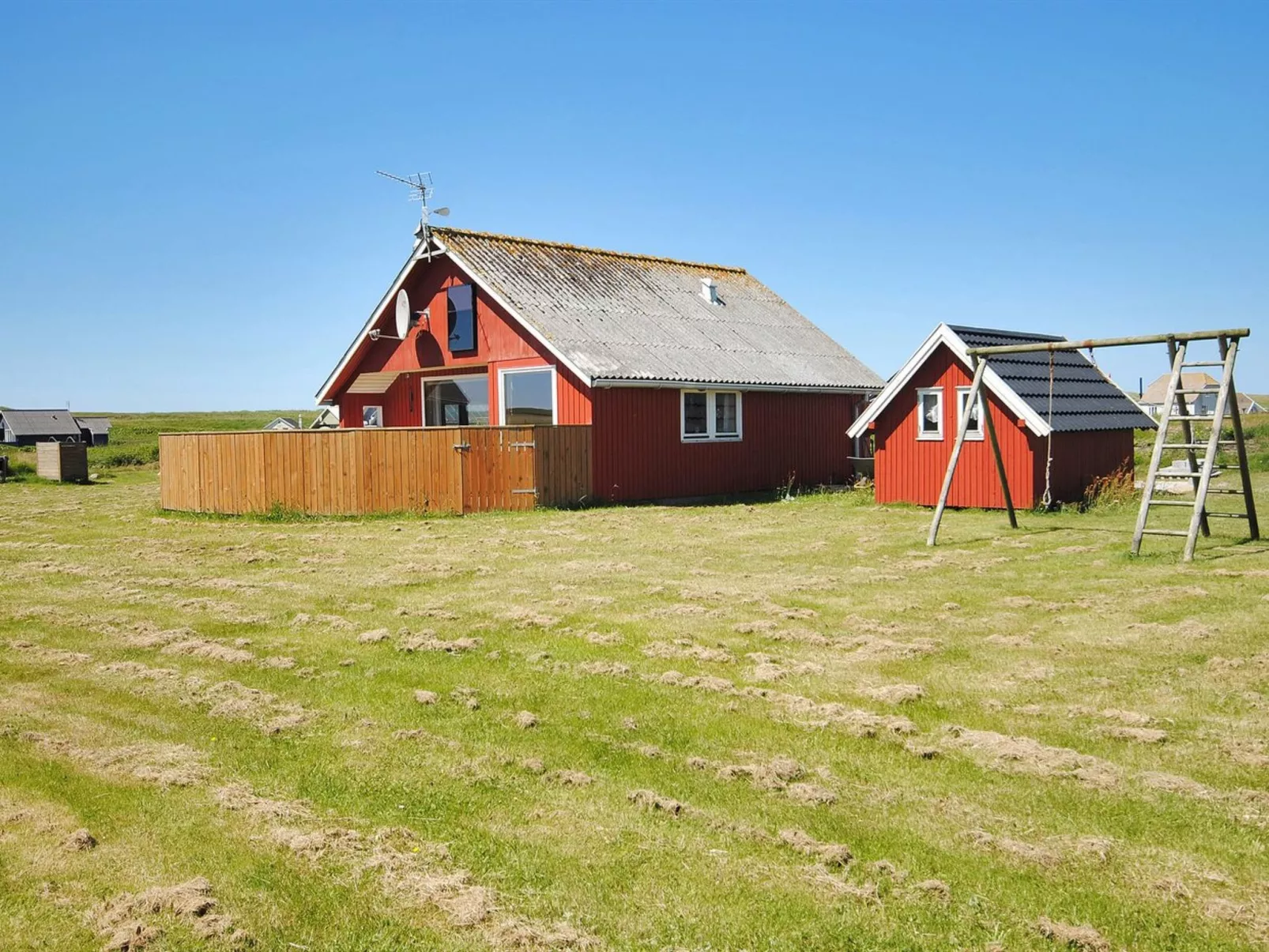 "Beatrice" - 150m from the sea-Draußen