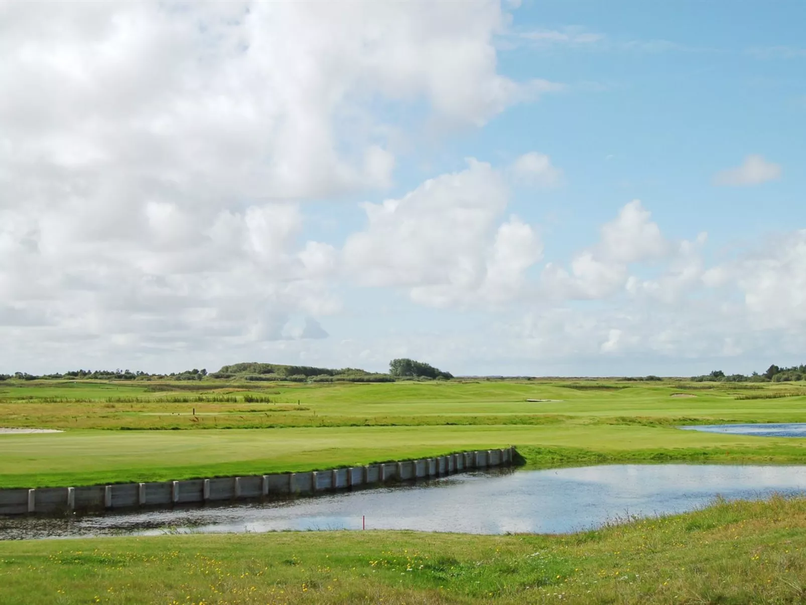 "Alfa" - 2.3km from the sea-Draußen