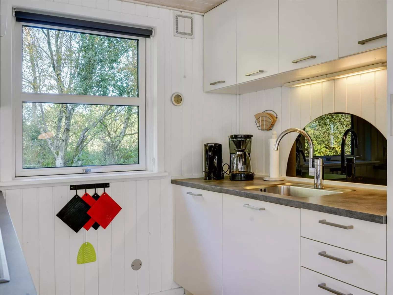 "Dorete" - 2.2km from the sea-Inside