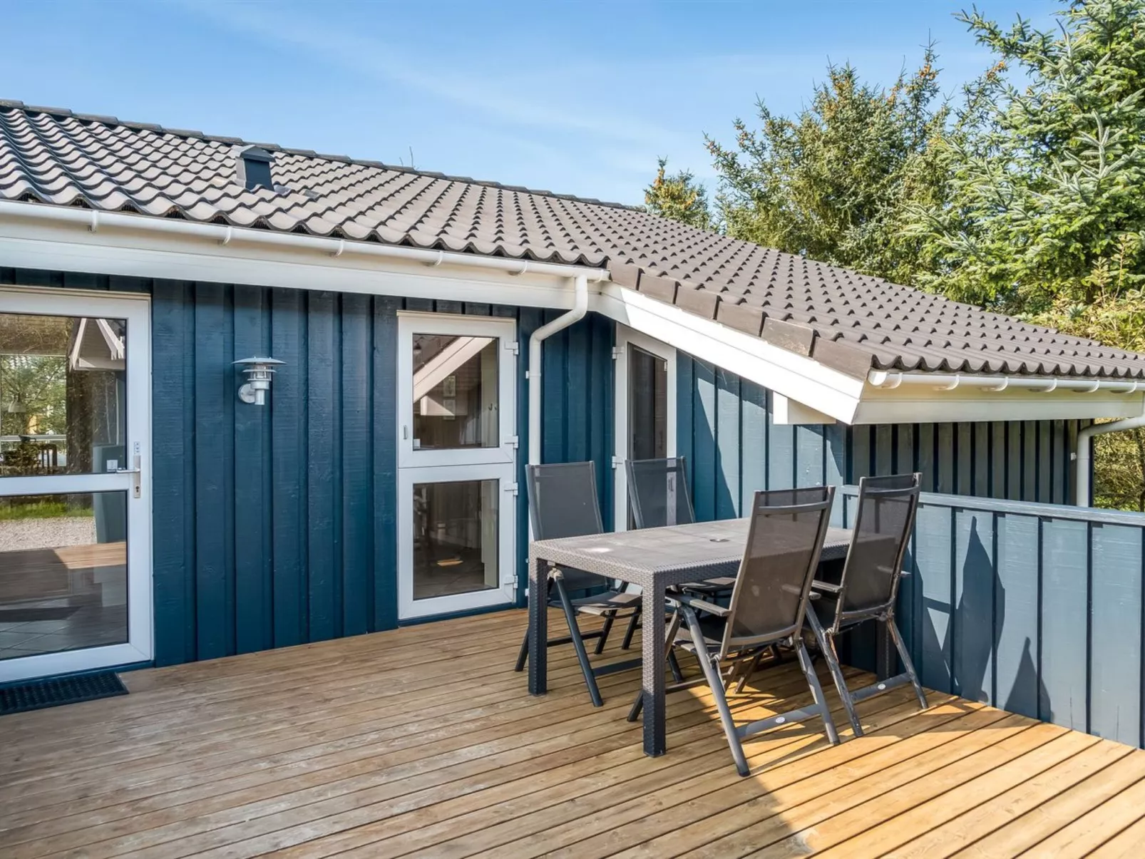 "Terho" - 1km from the sea-Draußen