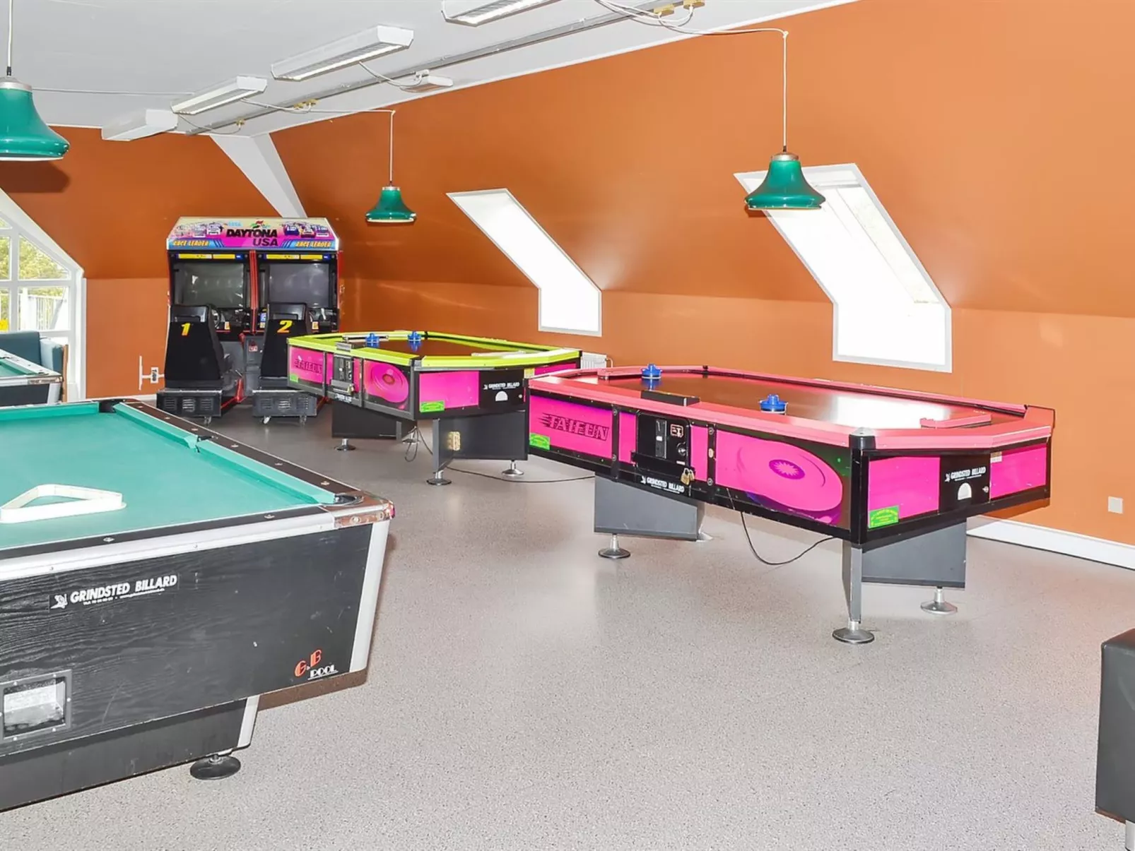 "Héléne" - 2.3km from the sea-Drinnen