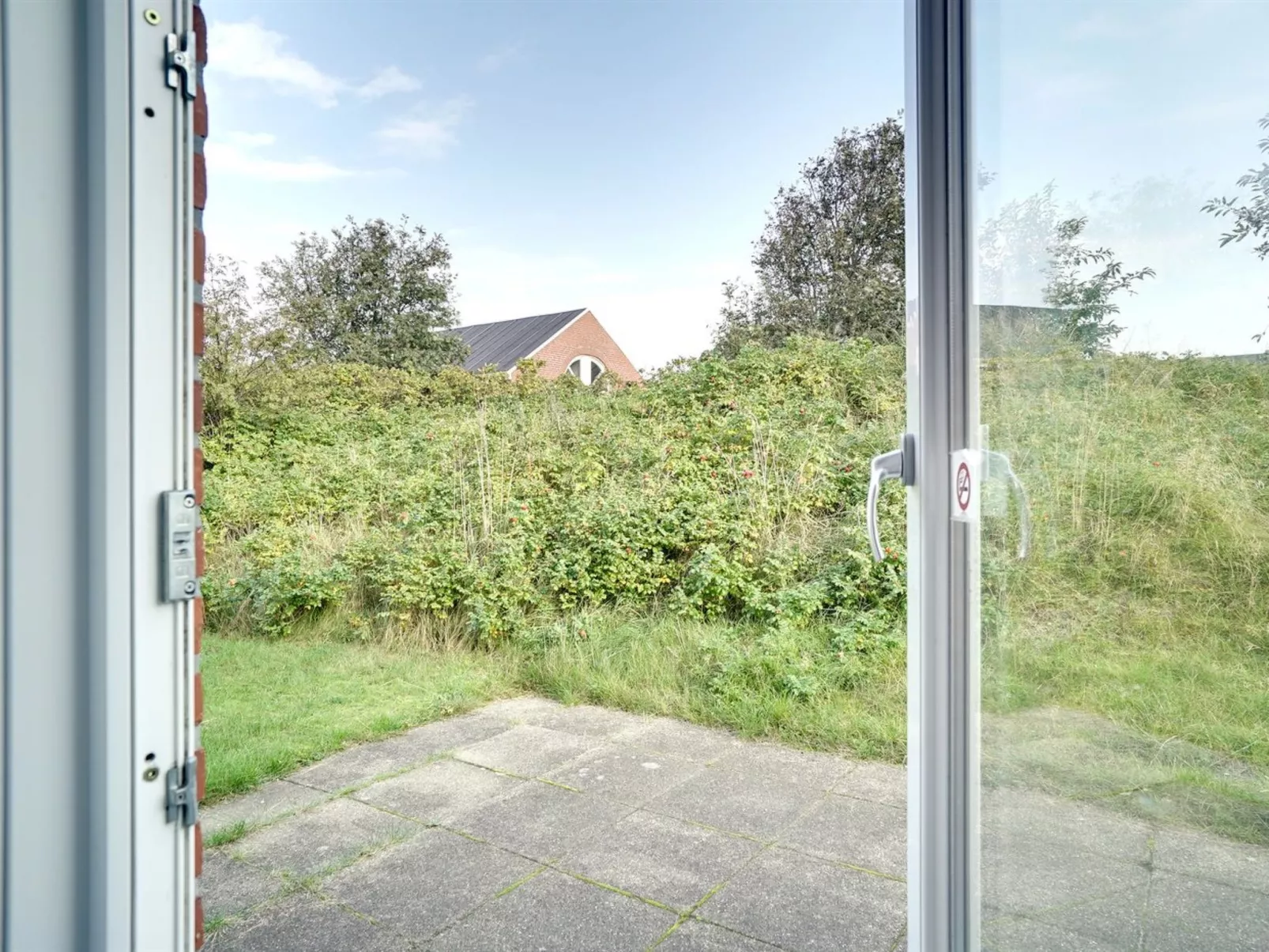 "Herward" - 2.3km from the sea-Outside