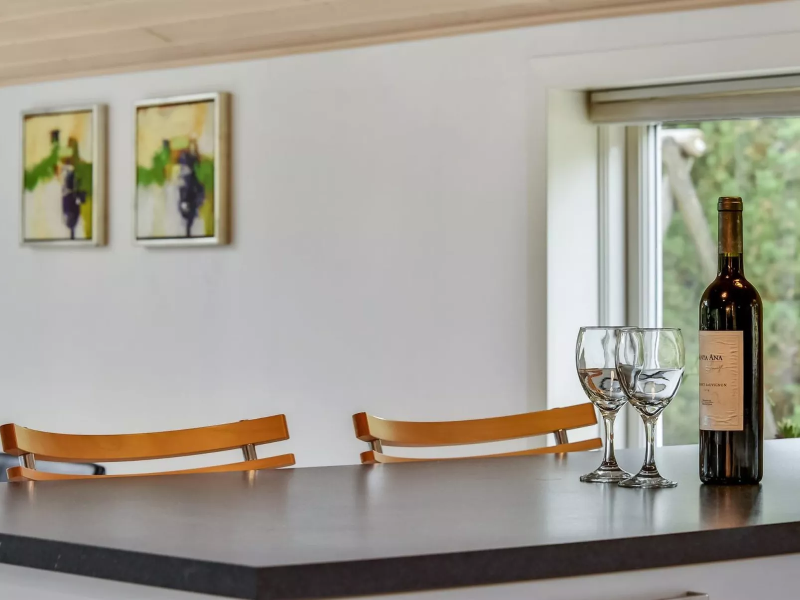 "Lav" - 3.8km from the sea-Dedans