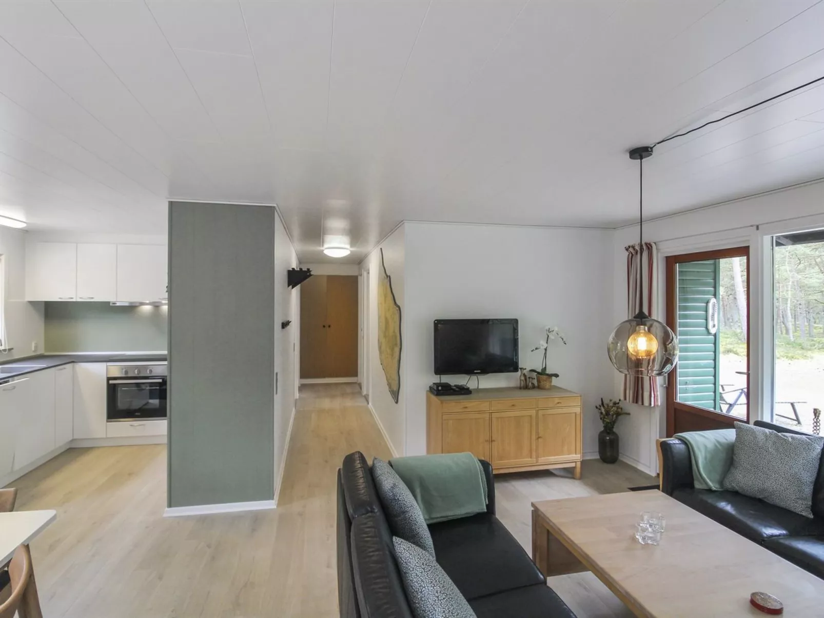 "Michel" - 300m from the sea-Inside