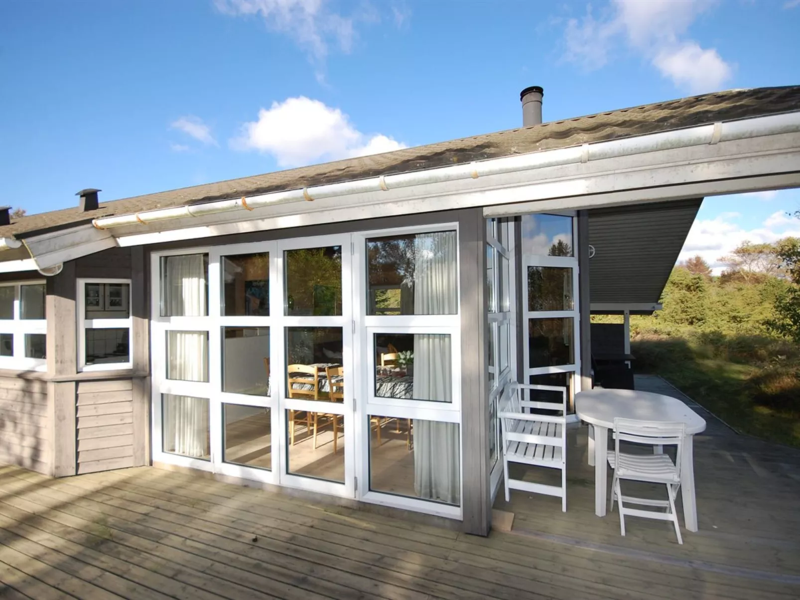 "Jaakob" - 4km from the sea-Draußen