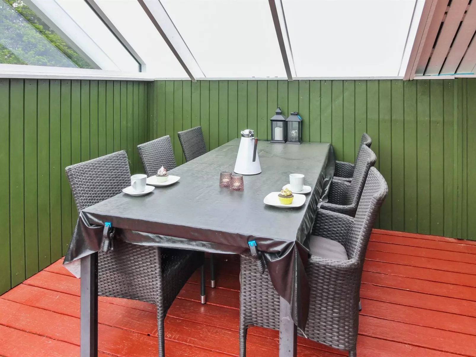 "Sebiorn" - 300m to the fjord-Outside