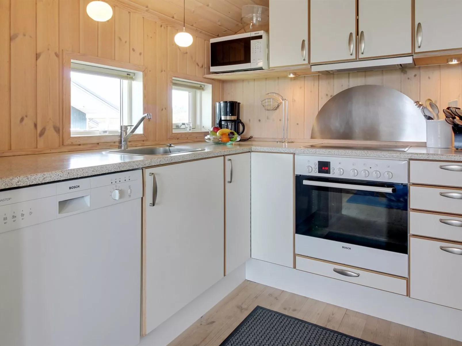 "Tähti" -  from the sea-Dedans