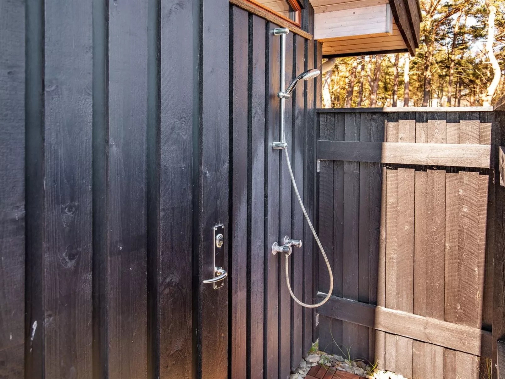 "Unto" - 25m from the sea-Draußen