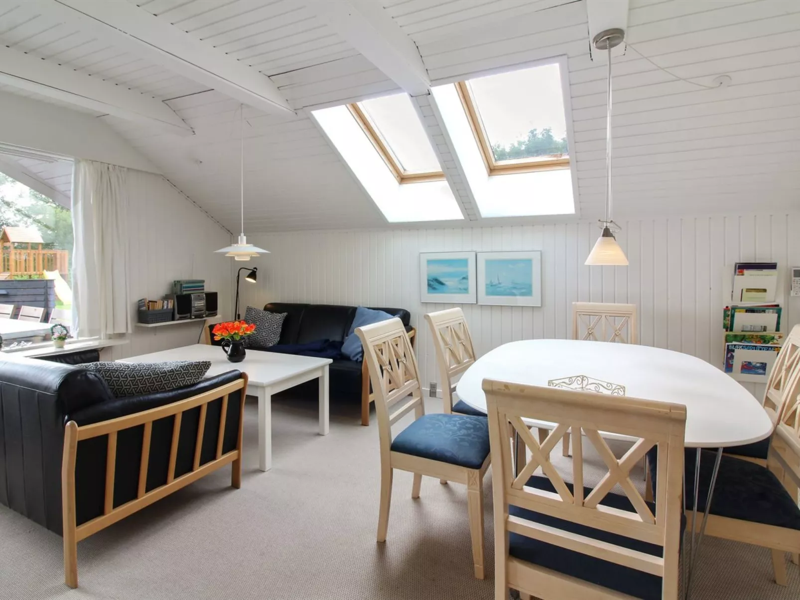 "Halli" - 700m from the sea-Dedans