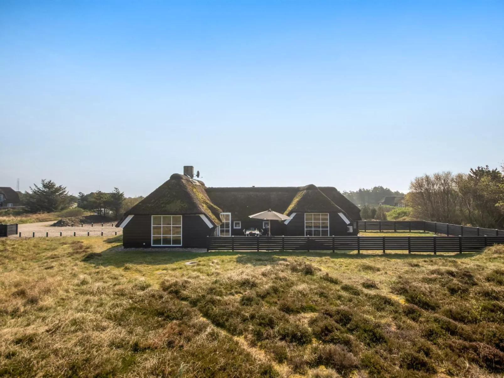 "Ege" - 200m from the sea-Outside