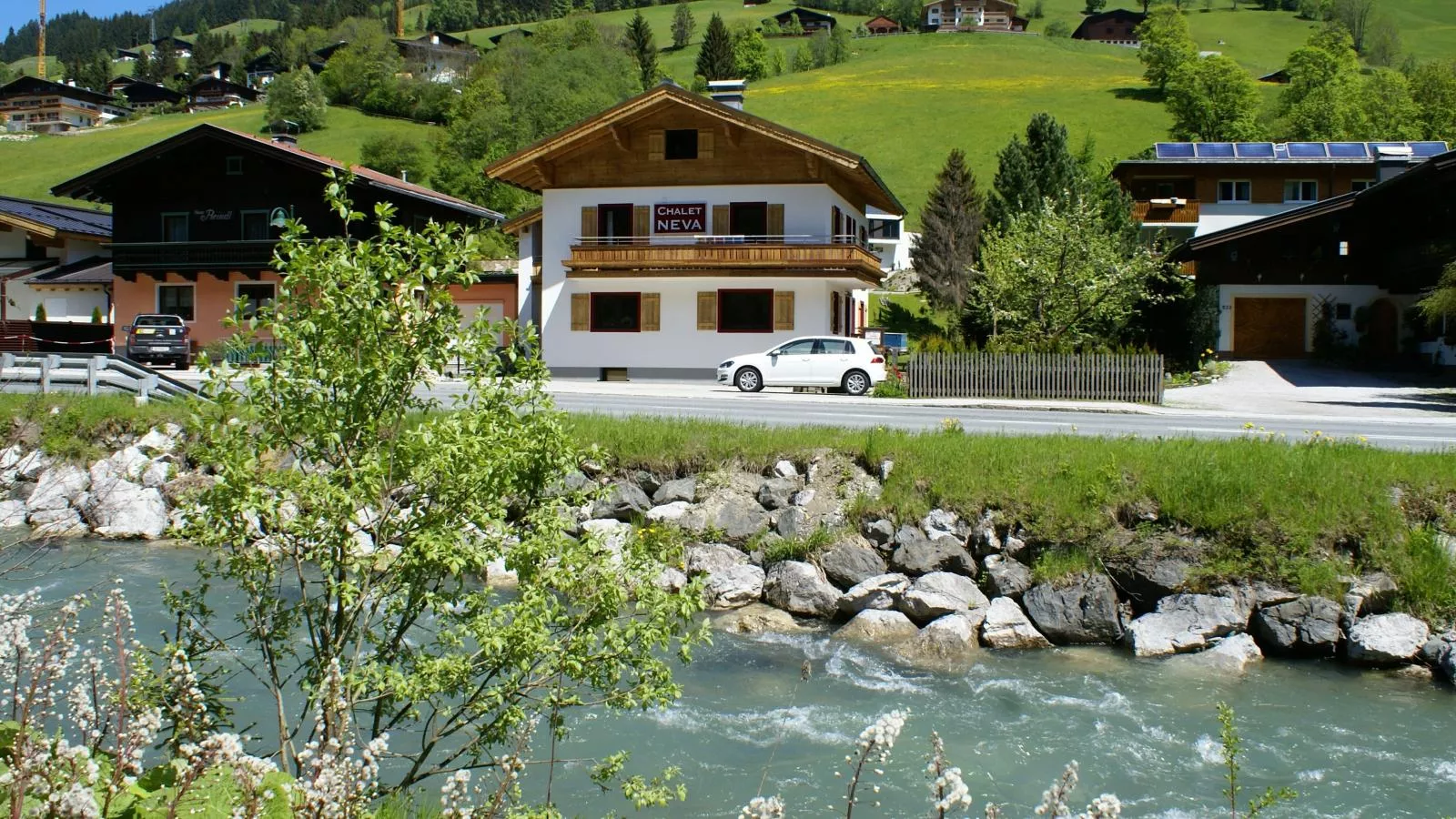 Neva Saalbach-Exterior summer