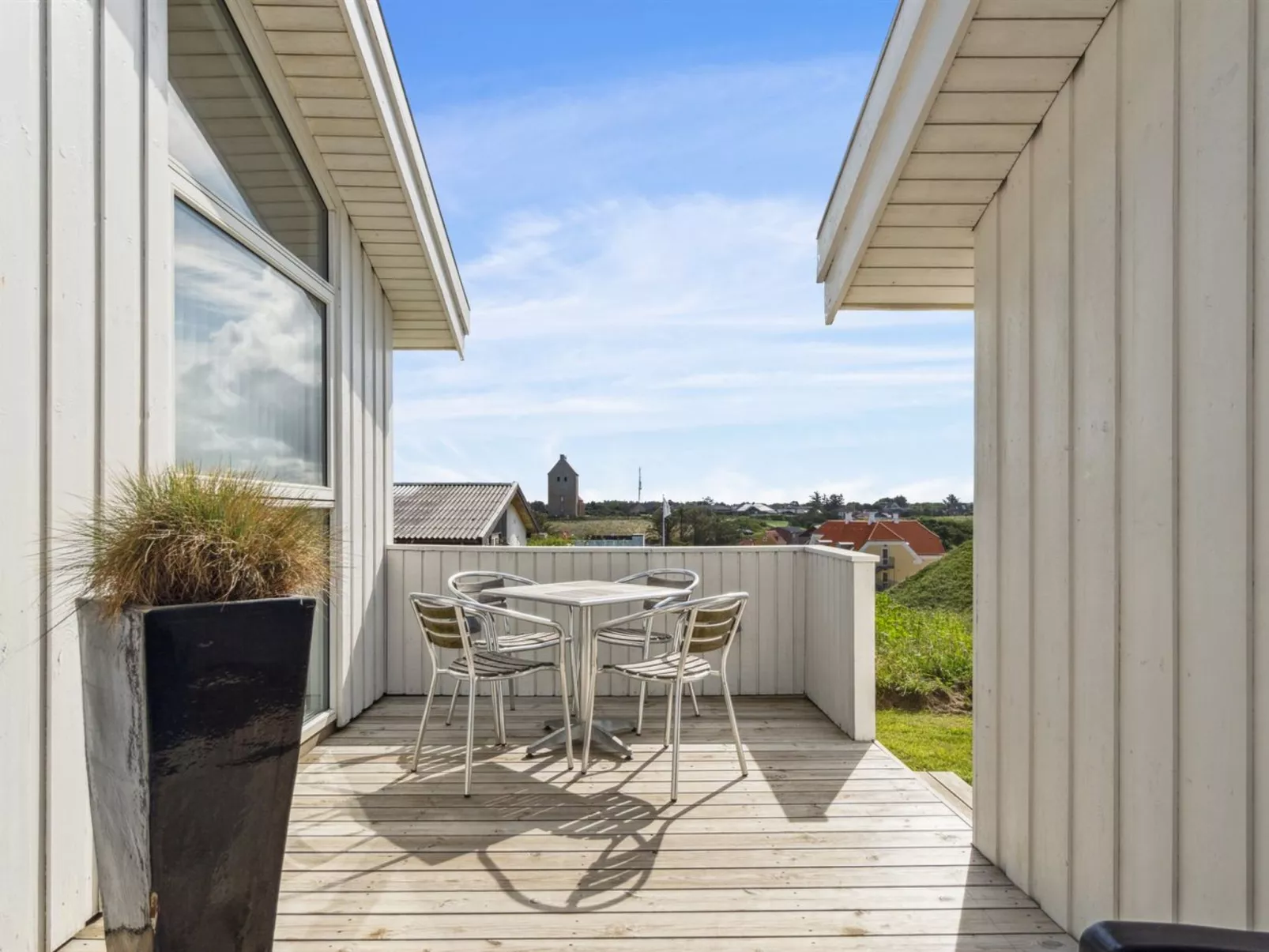 "Ohto" - 281m from the sea-Dehors