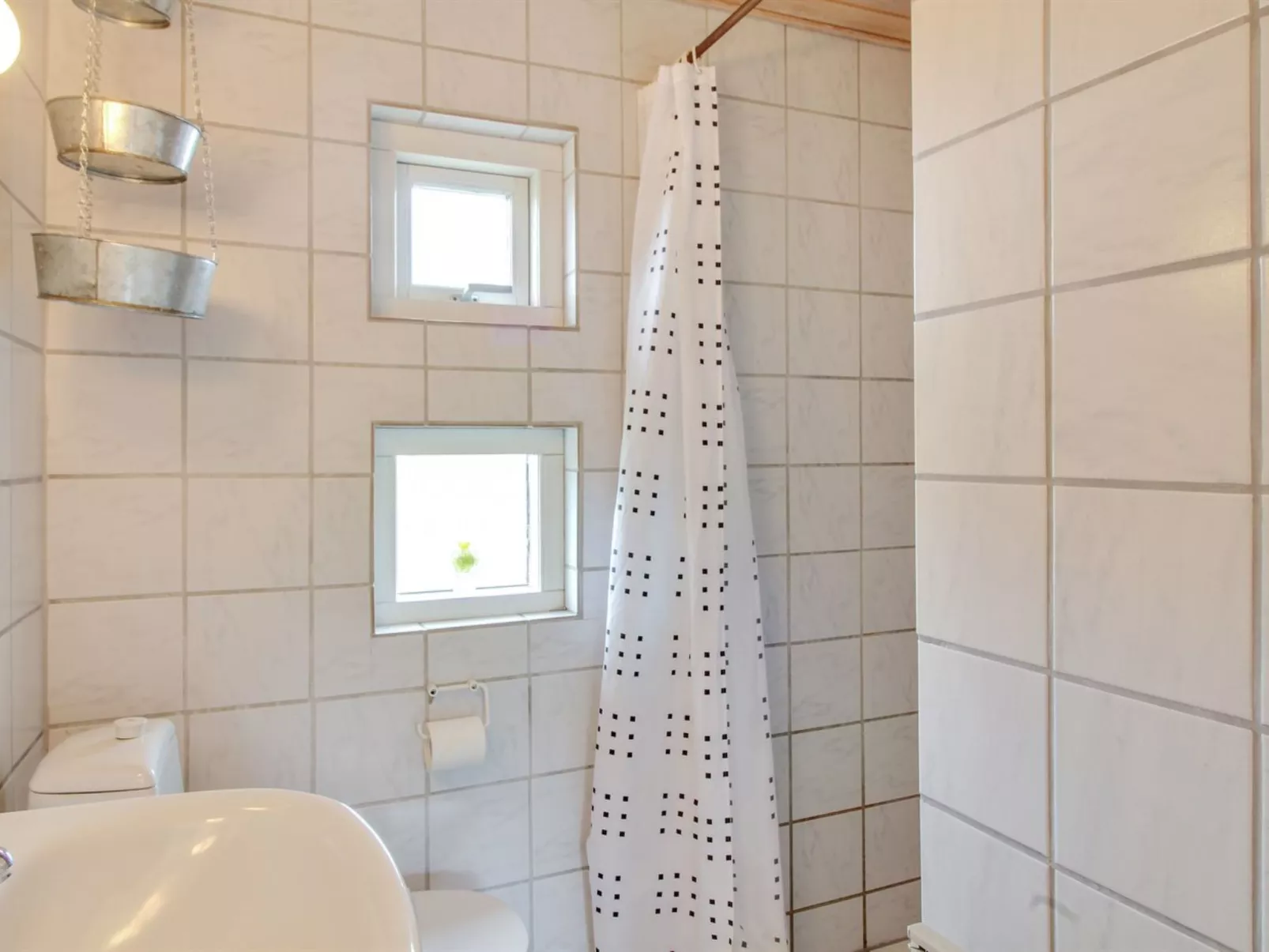 "Elmeri" -  from the sea-Inside