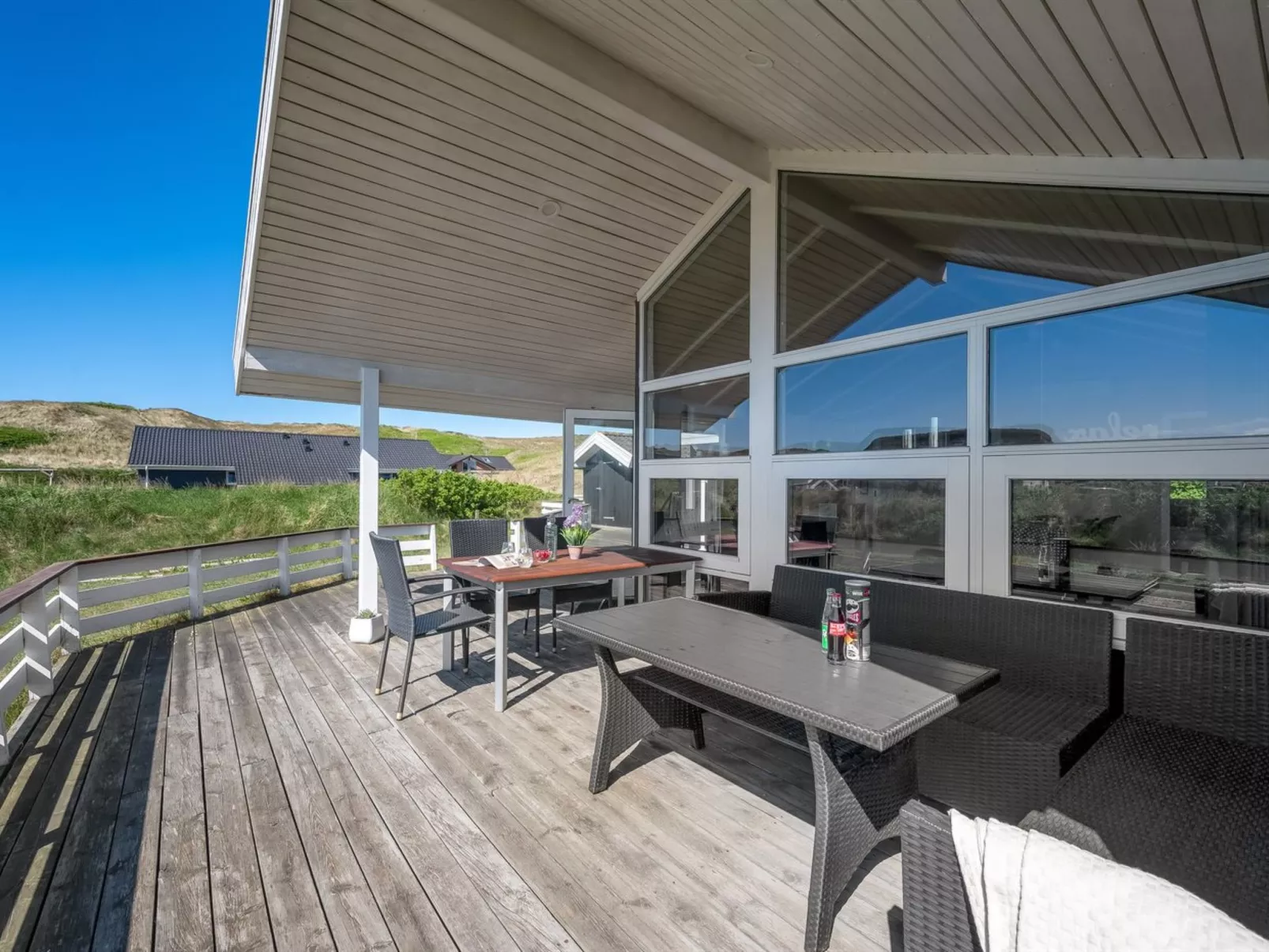 "Sylta" -  from the sea-Outside