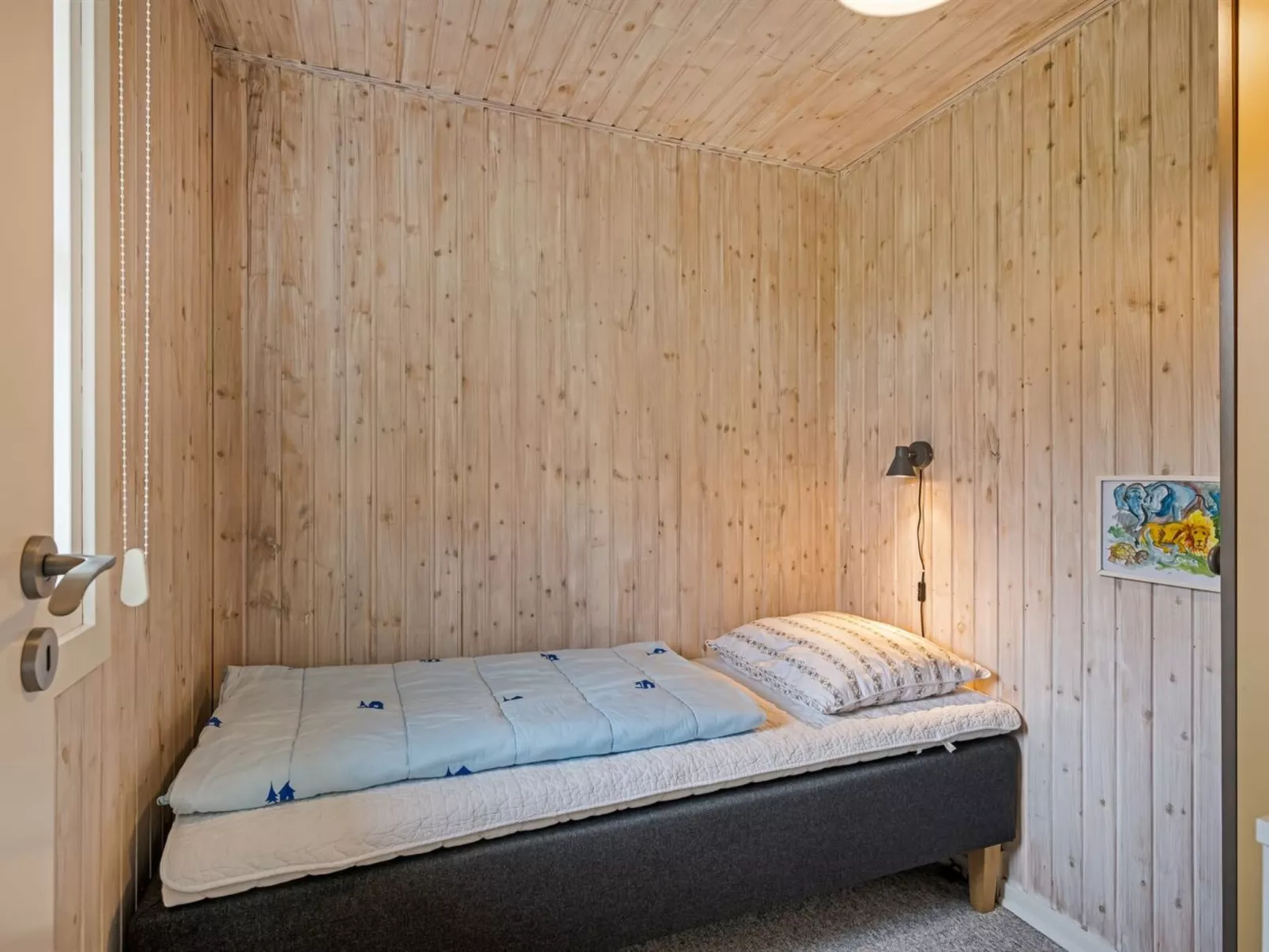 "Gertine" - 650m to the fjord-Inside