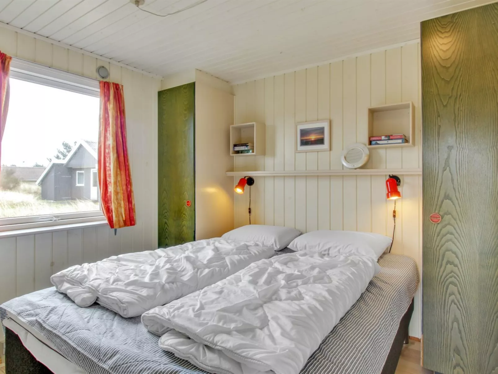 "Steffen" - 450m to the fjord-Drinnen