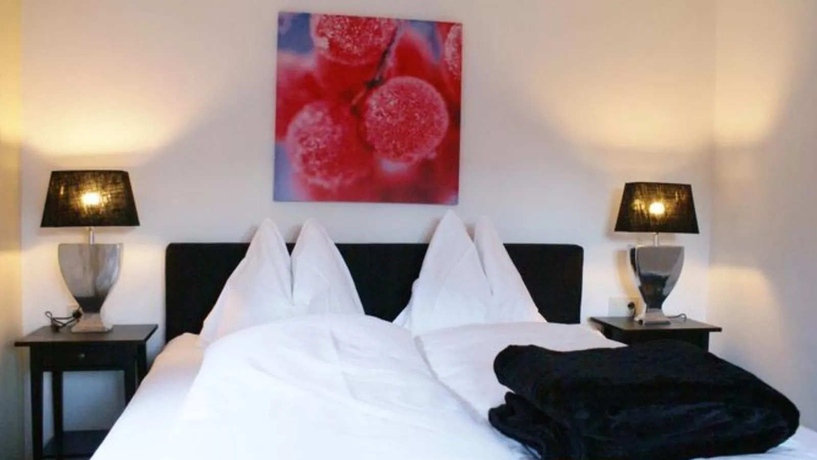 Neva Saalbach-Bedroom