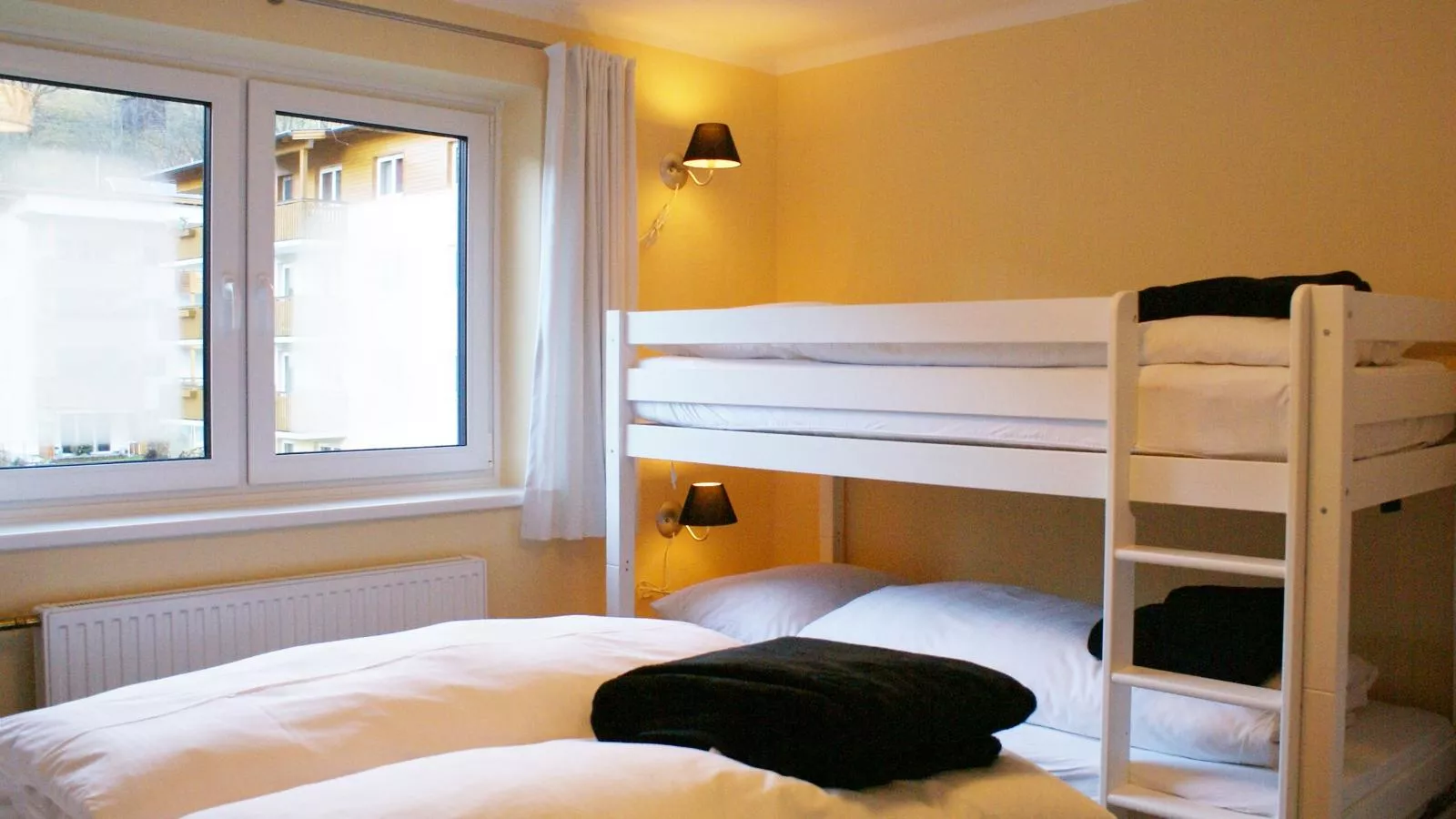 Neva Saalbach-Bedroom