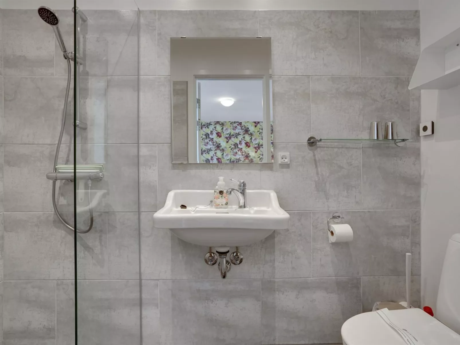 "Samson" - 100m from the sea-Inside