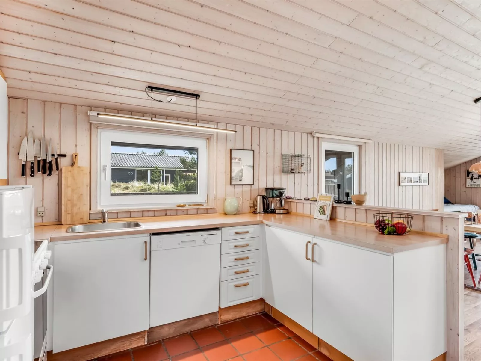 "Suleika" - 900m from the sea-Dedans