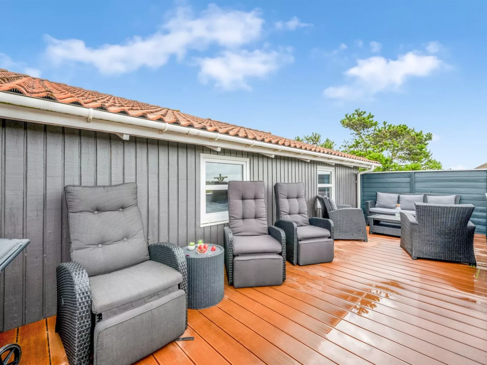 "Petkana" - 700m from the sea-Dehors