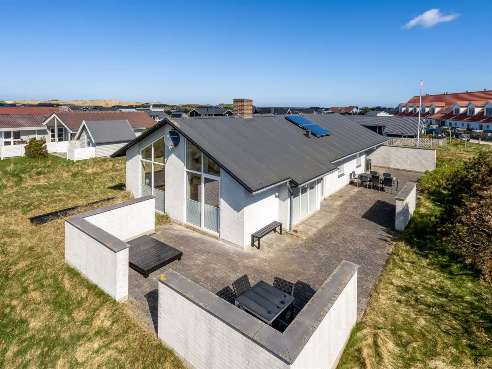 "Hornbogi" - 300m from the sea-Draußen