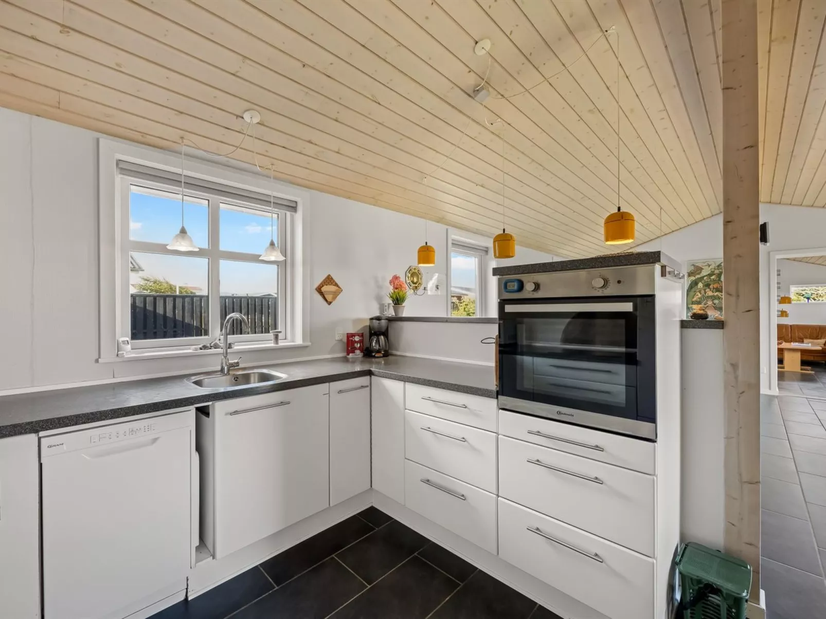 "Fabio" - 450m from the sea-Dedans