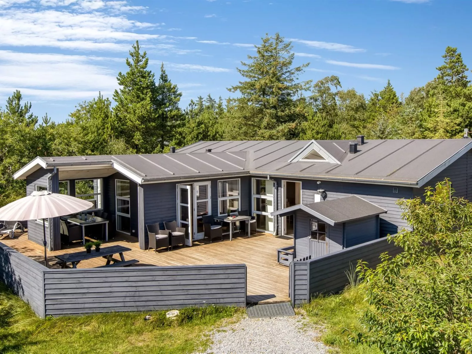 "Omar" - 1.0km from the sea-Draußen