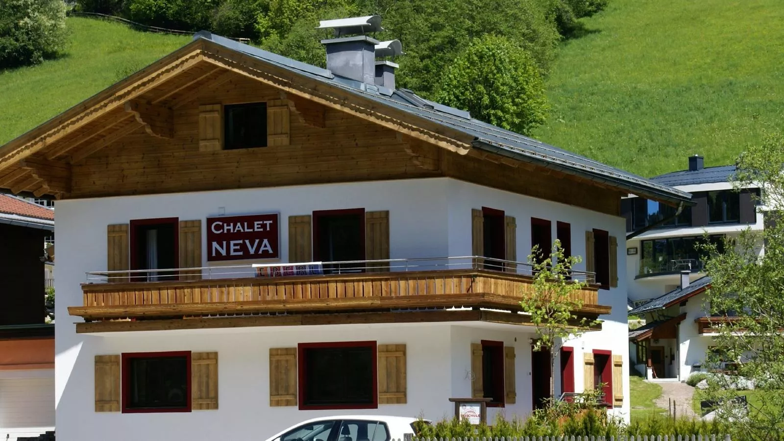 Neva Saalbach-Exterior summer