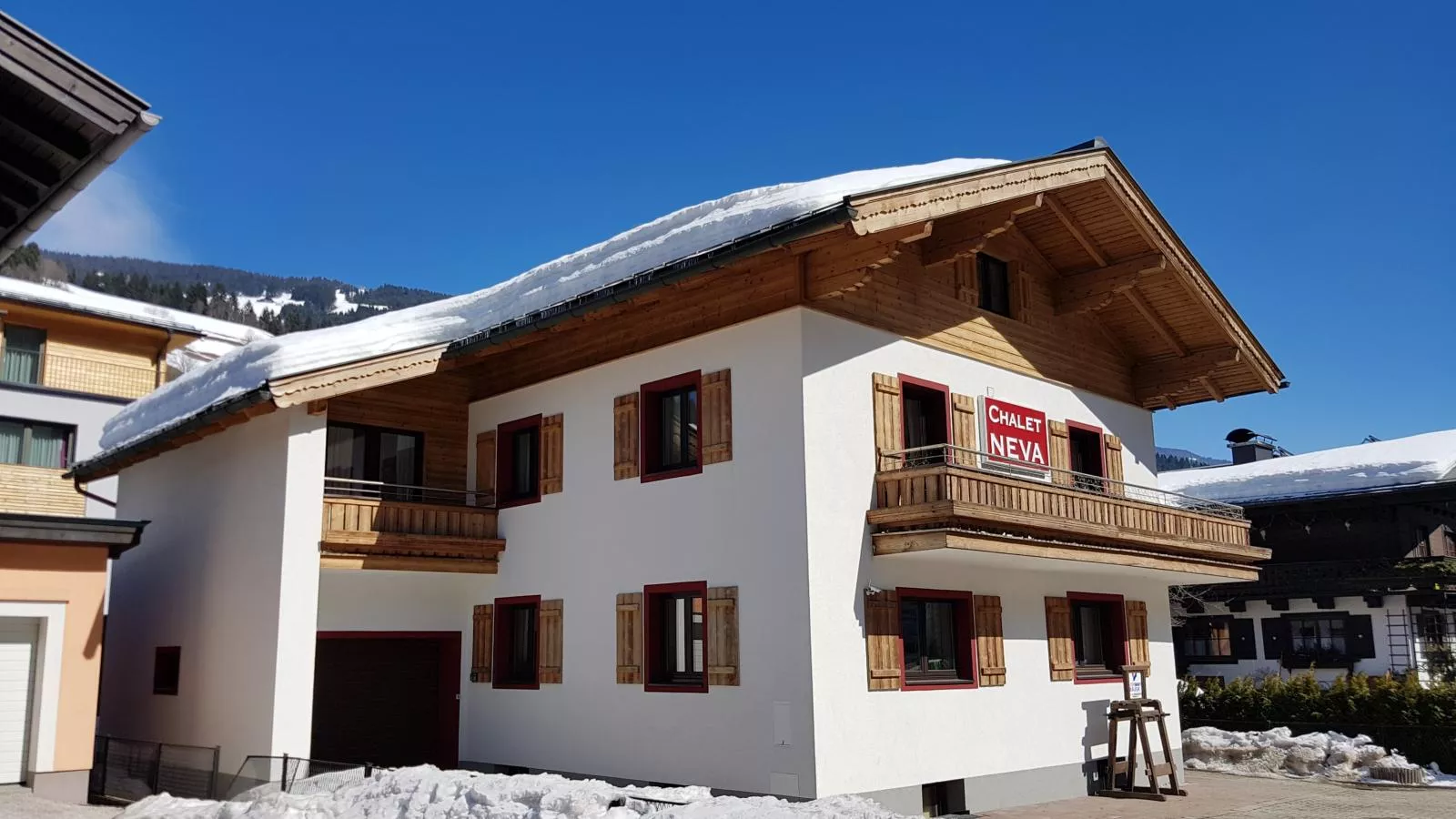 Neva Saalbach-Exterior winter