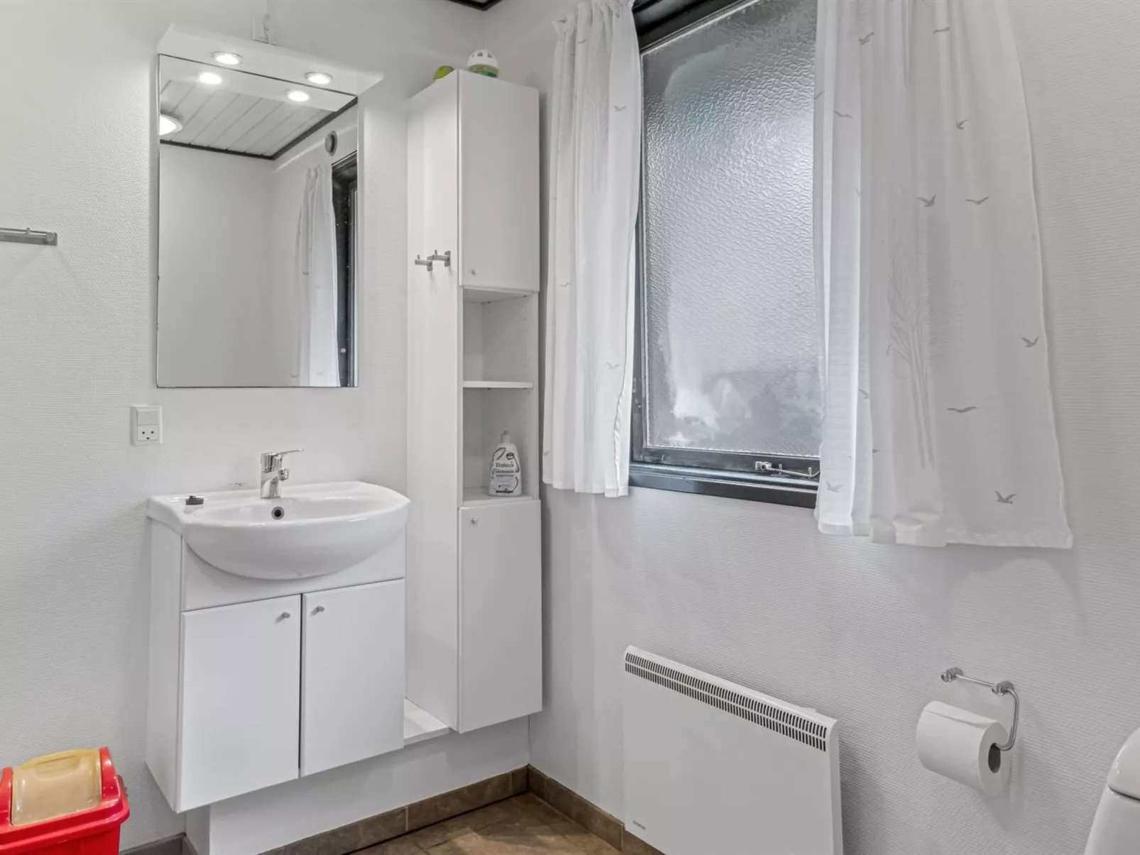 "Falki" - 2.5km from the sea-Drinnen