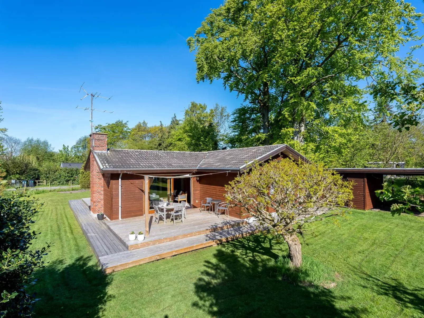 "Alvia" - 200m from the sea-Dehors