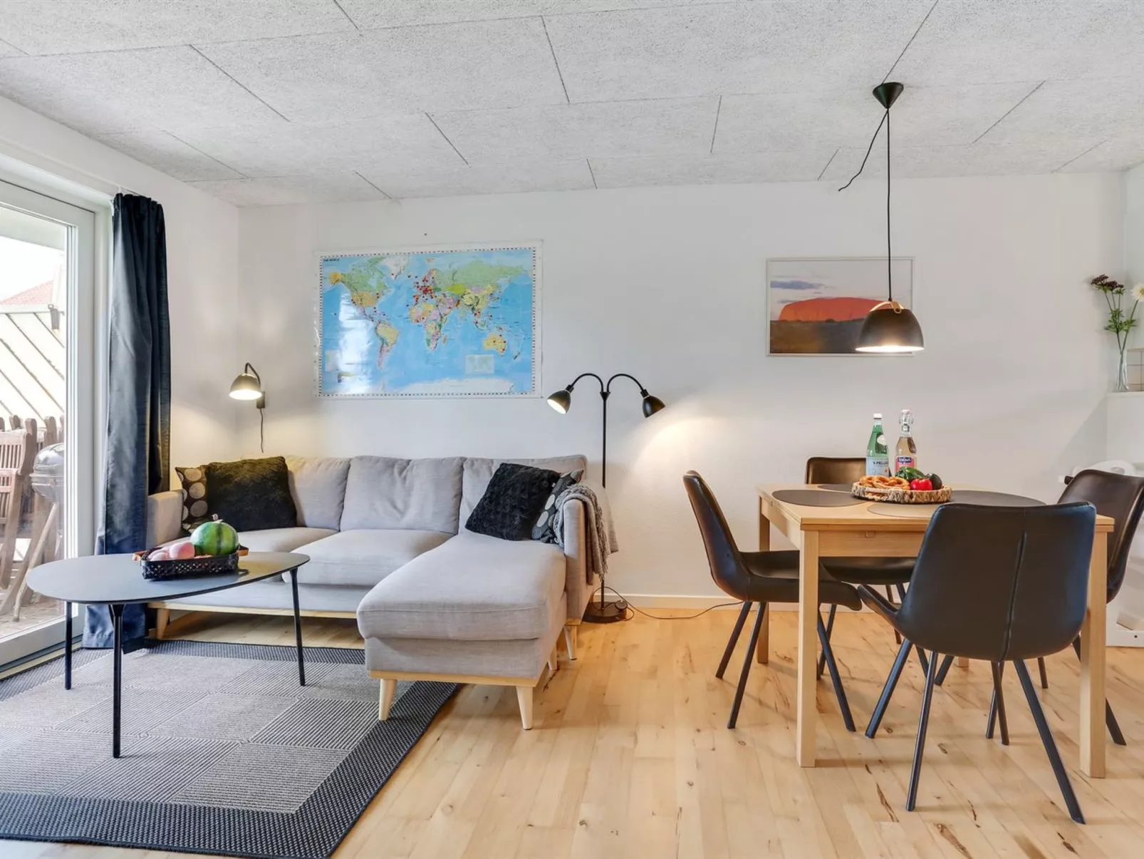 "Amaryllis" - 100m from the sea-Dedans